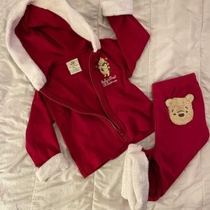 Baby’s 1st Christmas outfit